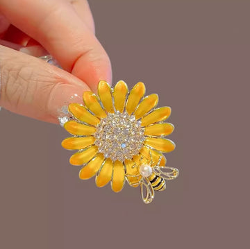 XSB174 - Sunflower Saree Brooch
